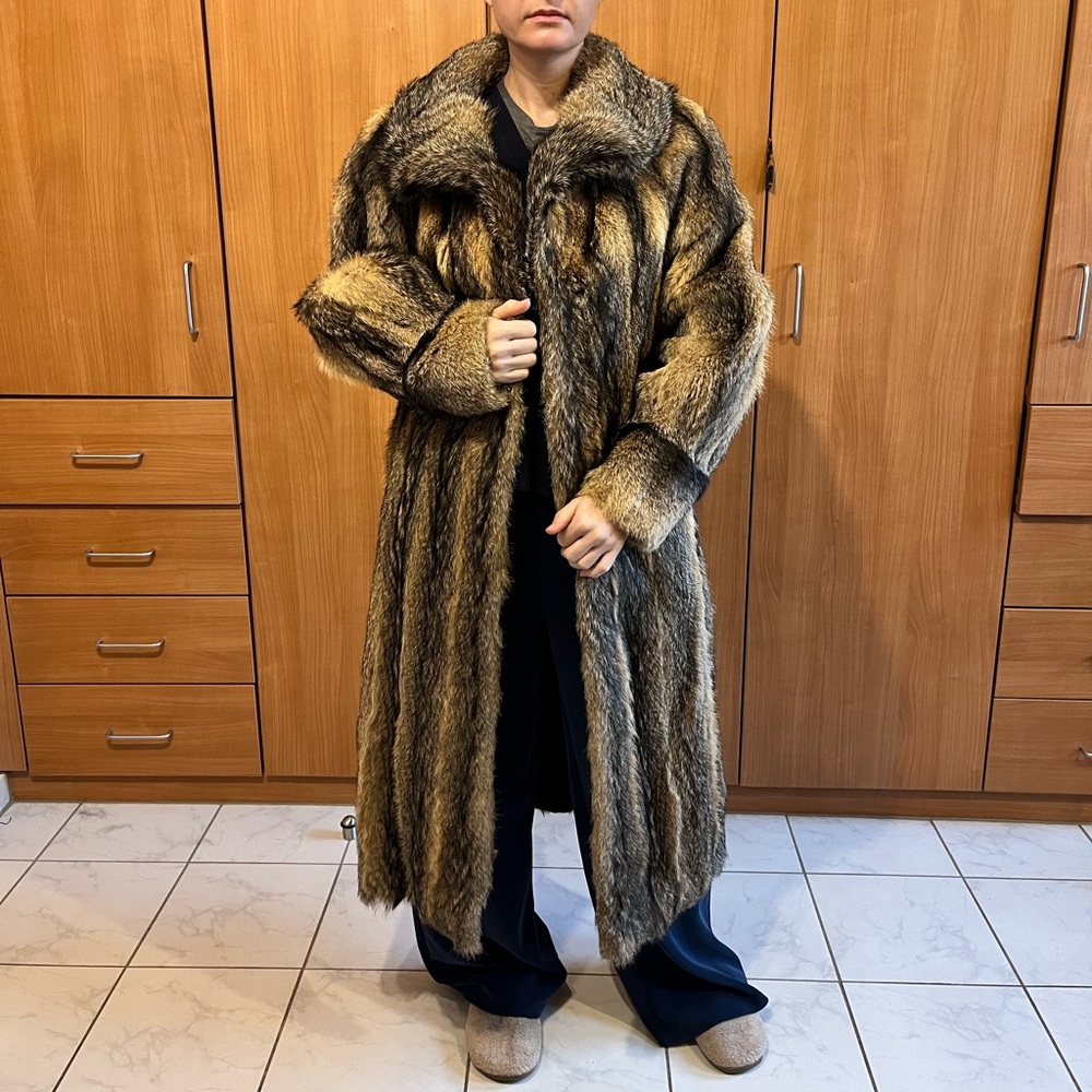 Authentic fur jacket - Picture 5 of 8